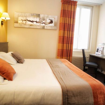 Brit Hotel Le Surcouf Saint-Malo Exterior photo
