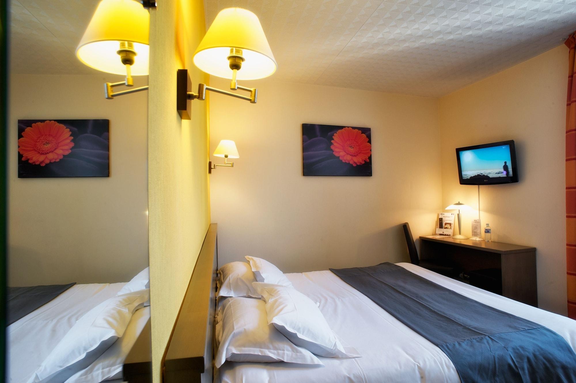 Brit Hotel Le Surcouf Saint-Malo Exterior photo